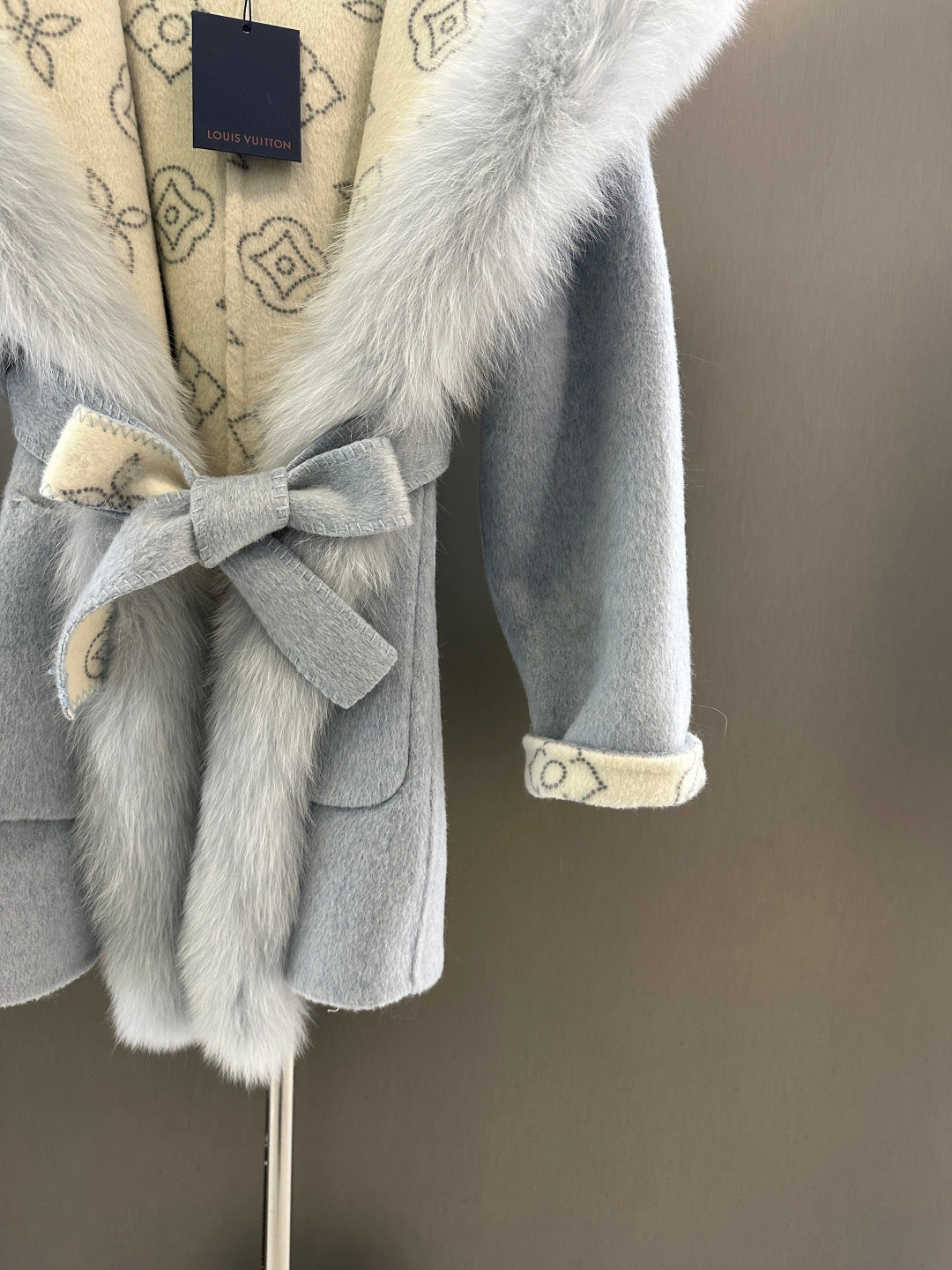 LV AW Wool Coat with Imported White Fox Fur Collar