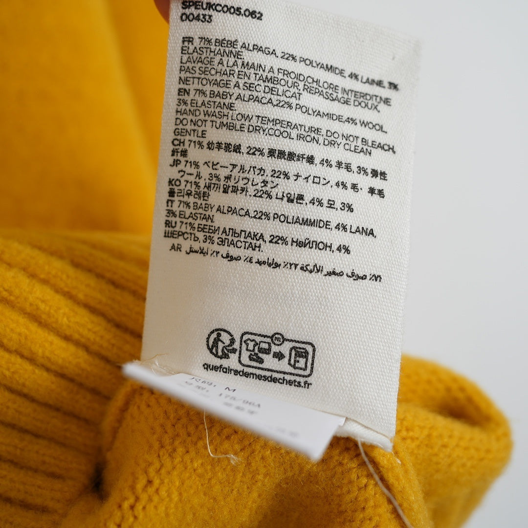 Ami Alpaca Wool White Heart Crewneck Sweater Unisex