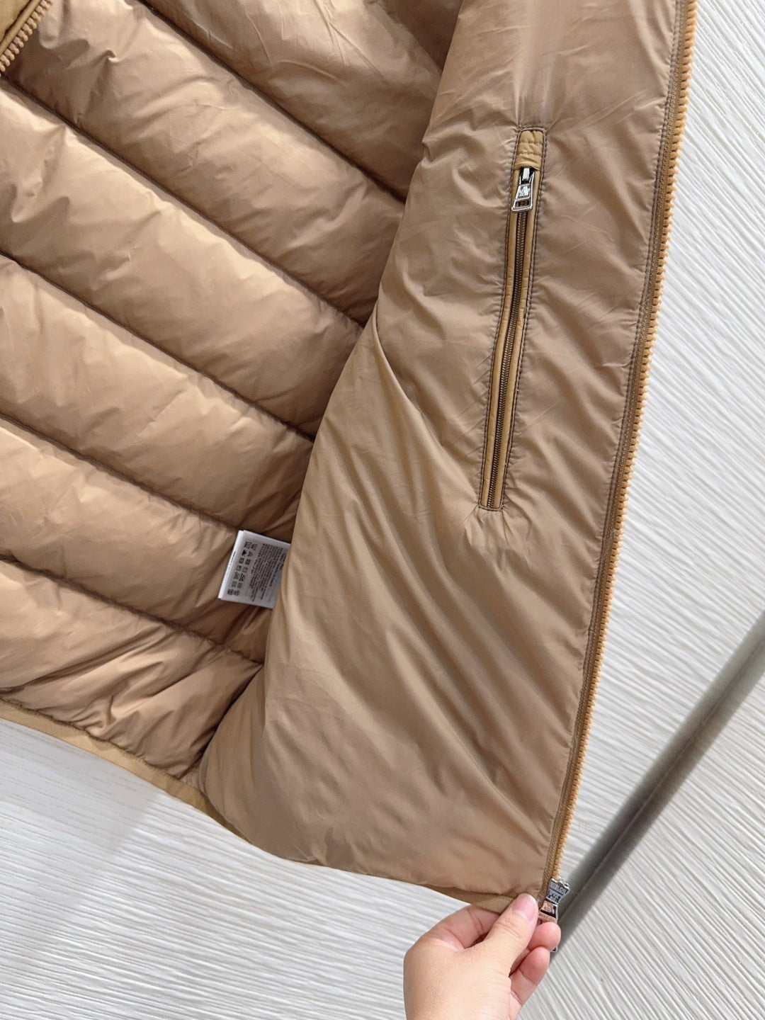 New Goose Down Vest Unisex Stylish & Warm