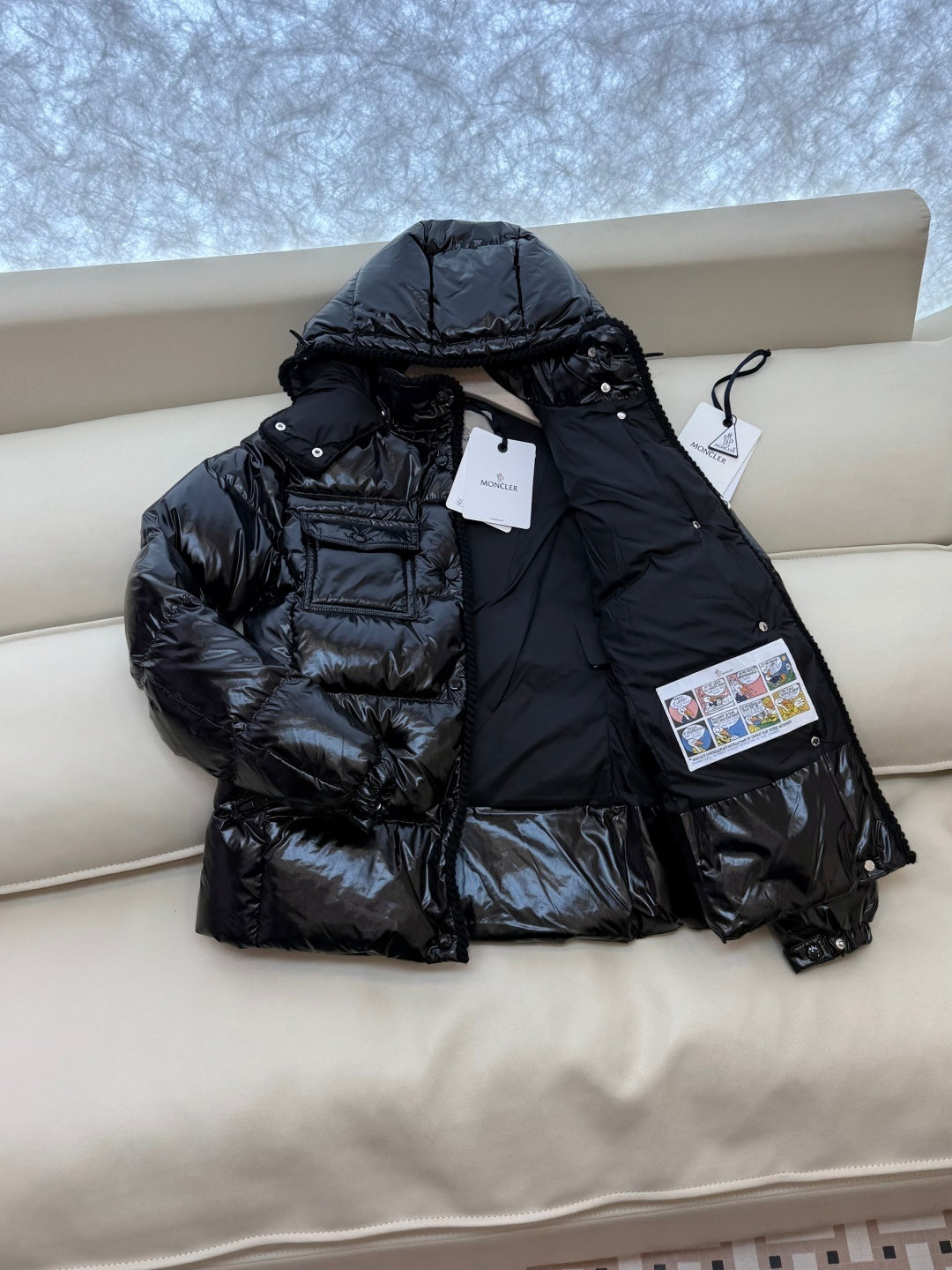 White Goose Down Glossy Puffer Jacket