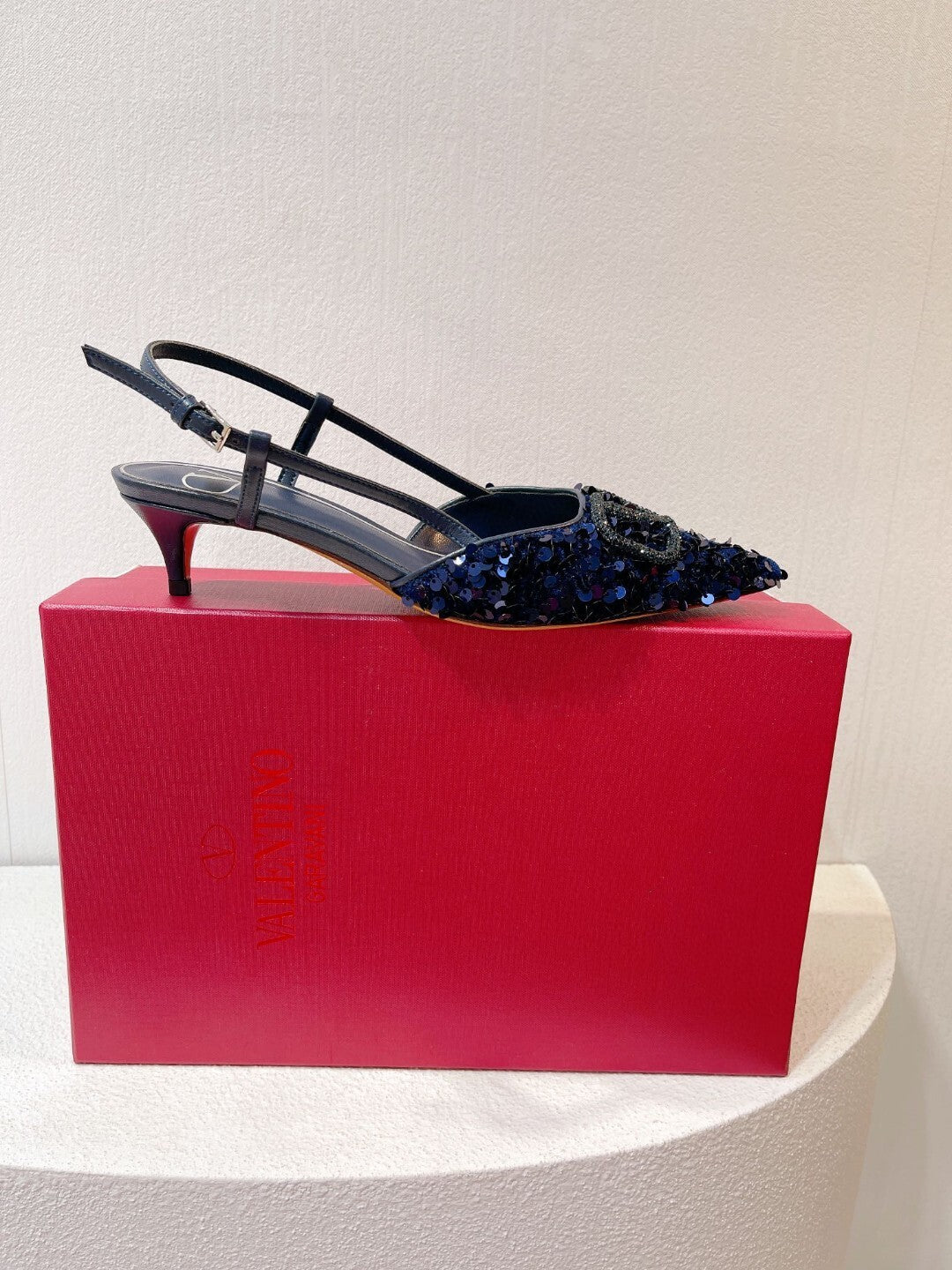 Sequined High-End Spring/Summer Heels