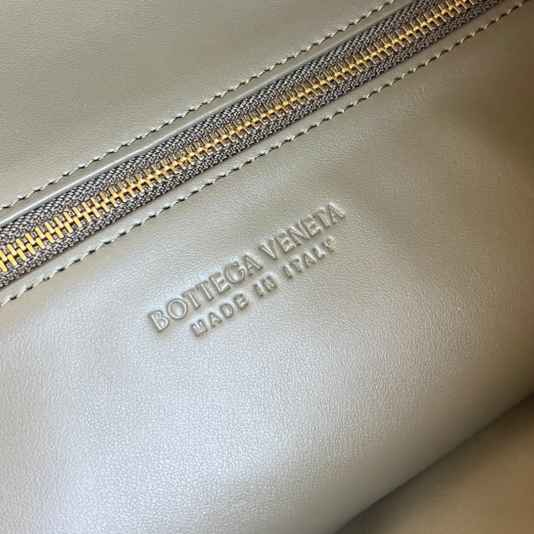 Celine Bottega VenetaHop Large Bag