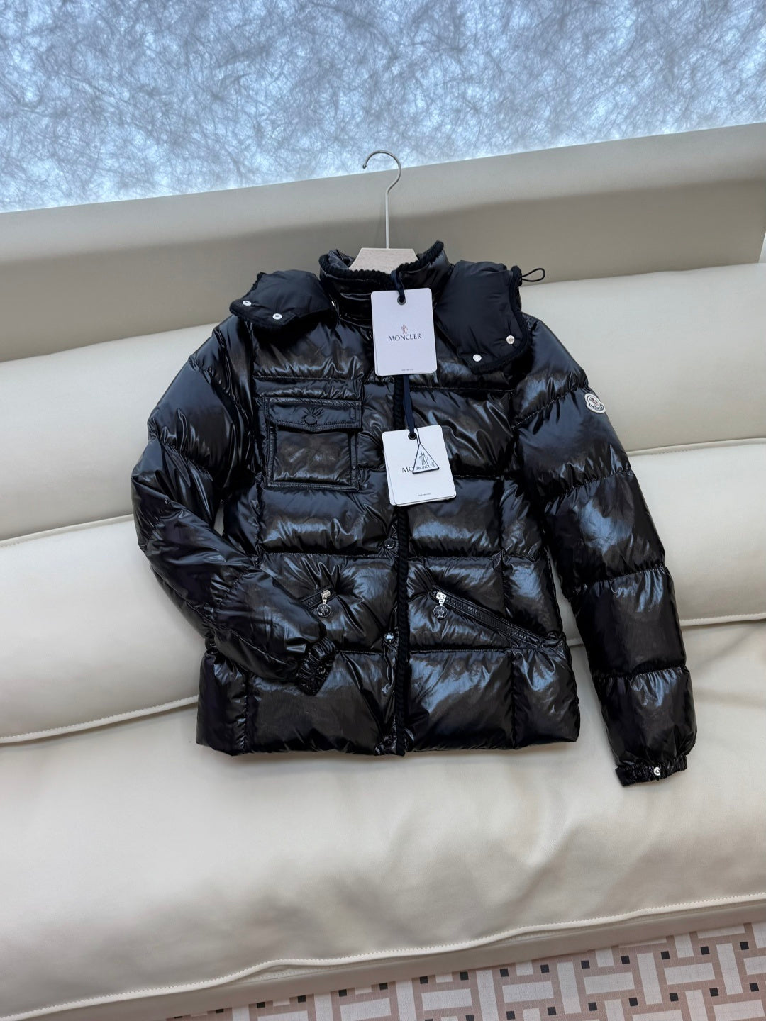White Goose Down Glossy Puffer Jacket