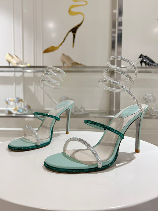 W204 Supreme Edition Rᴇɴᴇ Cᴀᴏᴠɪʟʟᴀ Rhinestone Women’s Stiletto Sandals