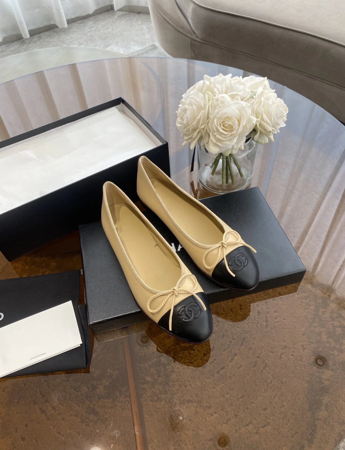 Ballet Flats Beige Black Lambskin