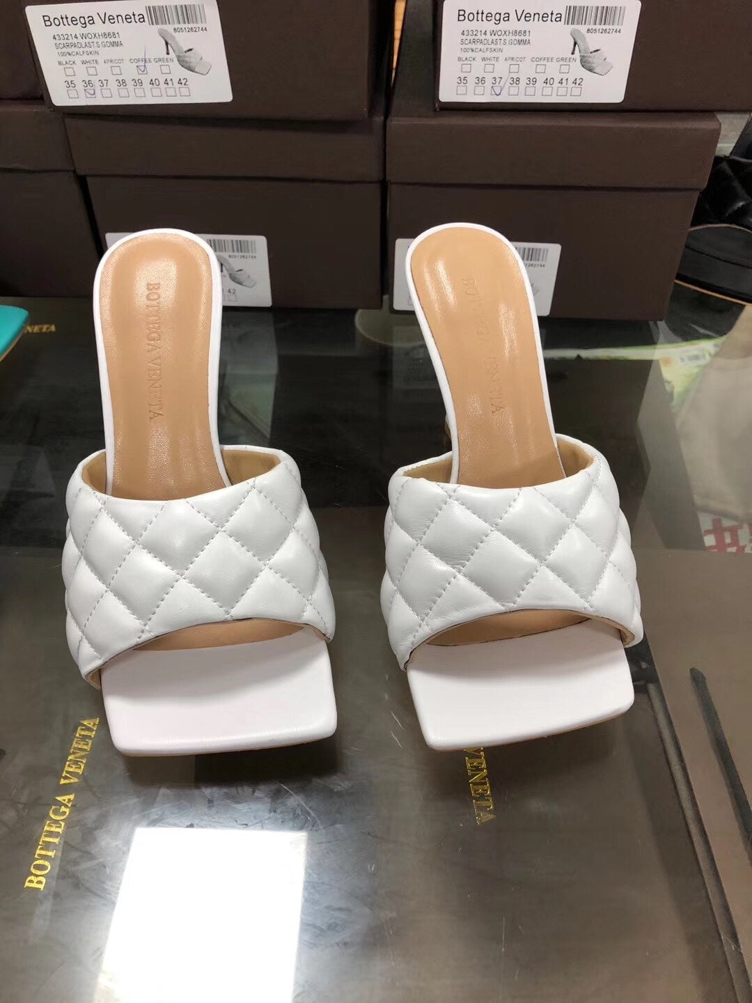 BV Women’s 2020 Spring Embroidered Sheepskin High-Heeled Slippers