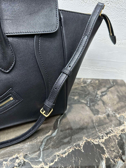 Phantom Luggage Luxury Travel Bag