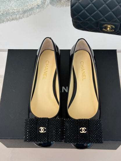 CHANEL 25C Rhinestone Bow Chunky Heel Pumps