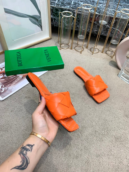 Bottega Veneta Women’s Chunky Woven Flat Sandals