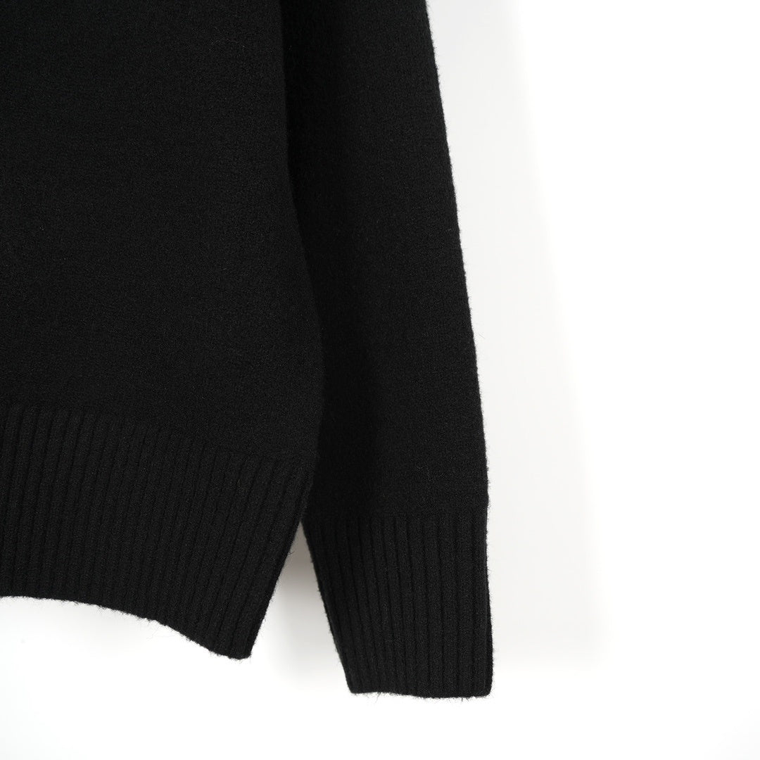 Ami Alpaca Wool White Heart Crew Neck Pullover