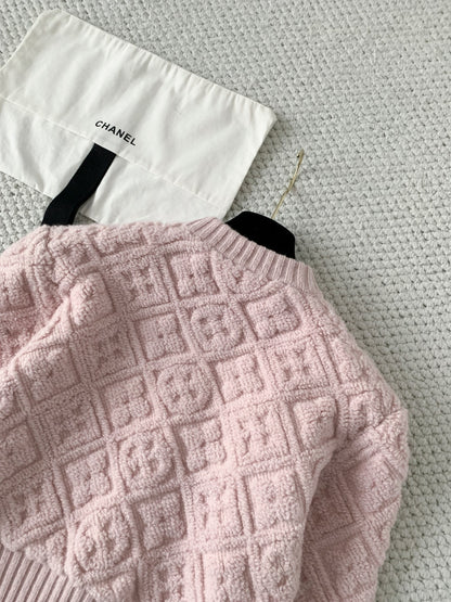 LV Women’s SK-II Cashmere & Wool Jacquard Terry Sweater Set