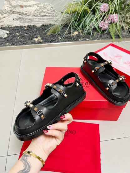 Valentino Classic Leather Design Sandals