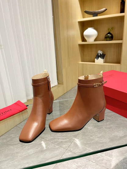 Valentino Autumn/Winter Women’s Fashion Boots