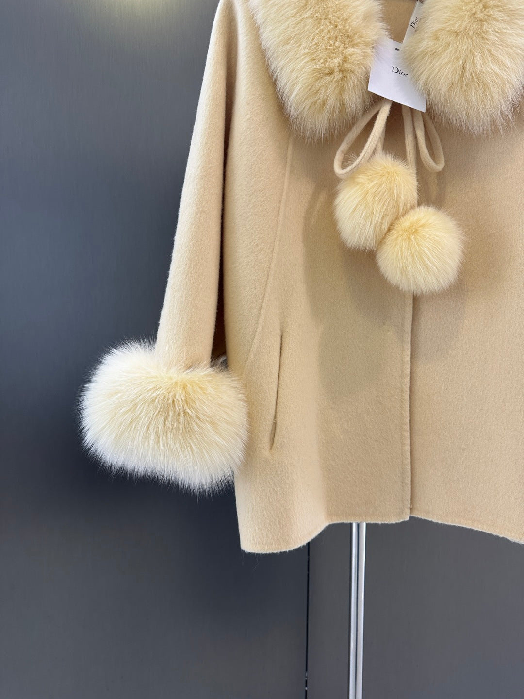 Elegant Wool Coat with Detachable White Fox Fur Collar