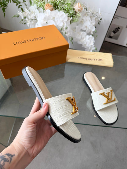 LV G82 Slippers