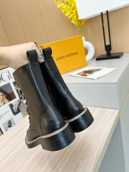 Louis Vuitton Women’s Martin Chelsea Boots