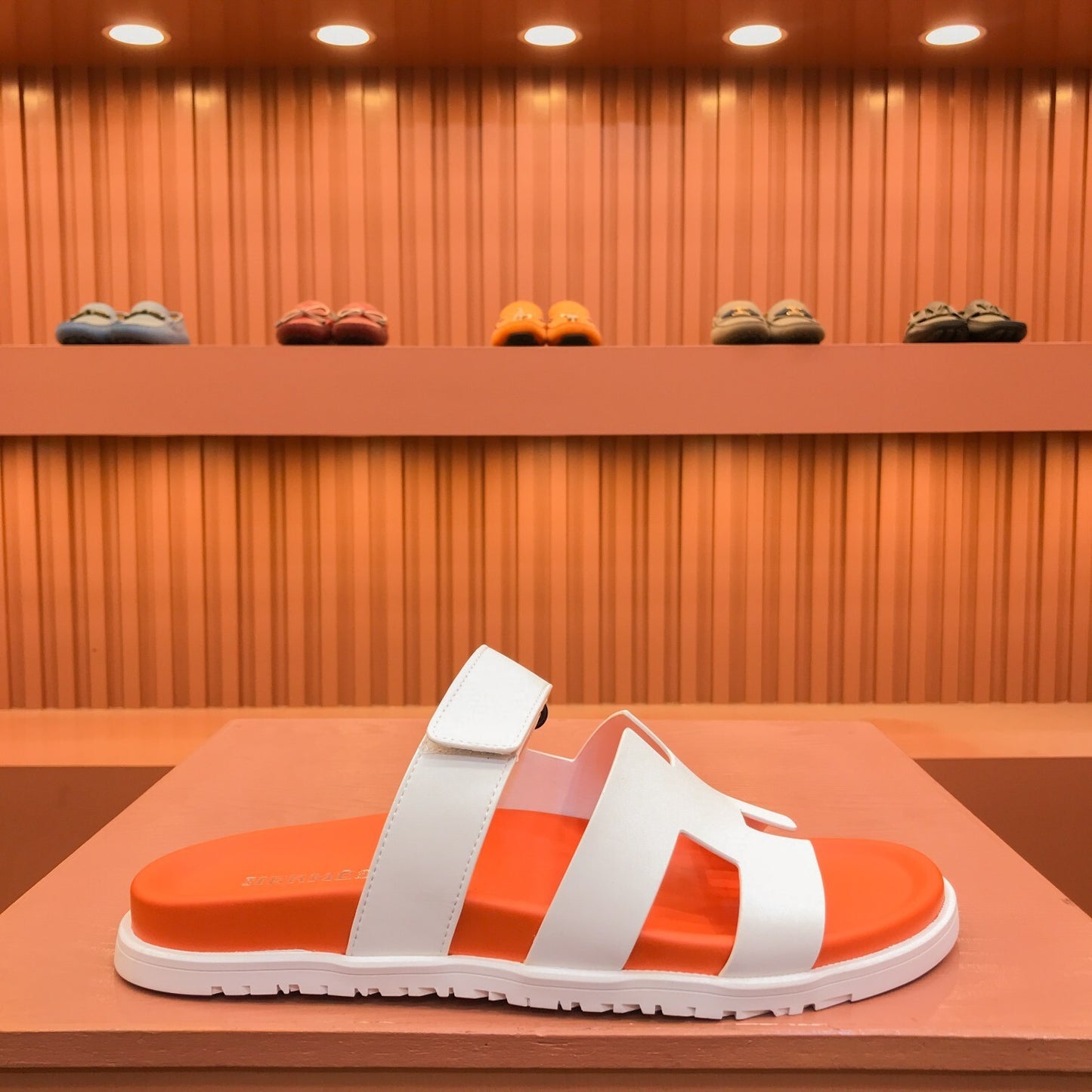 High-Quality Upper W105 H Premium Shoes