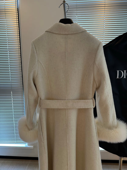 DIO Elegant Cashmere Wool Coat with Fox Fur Trim