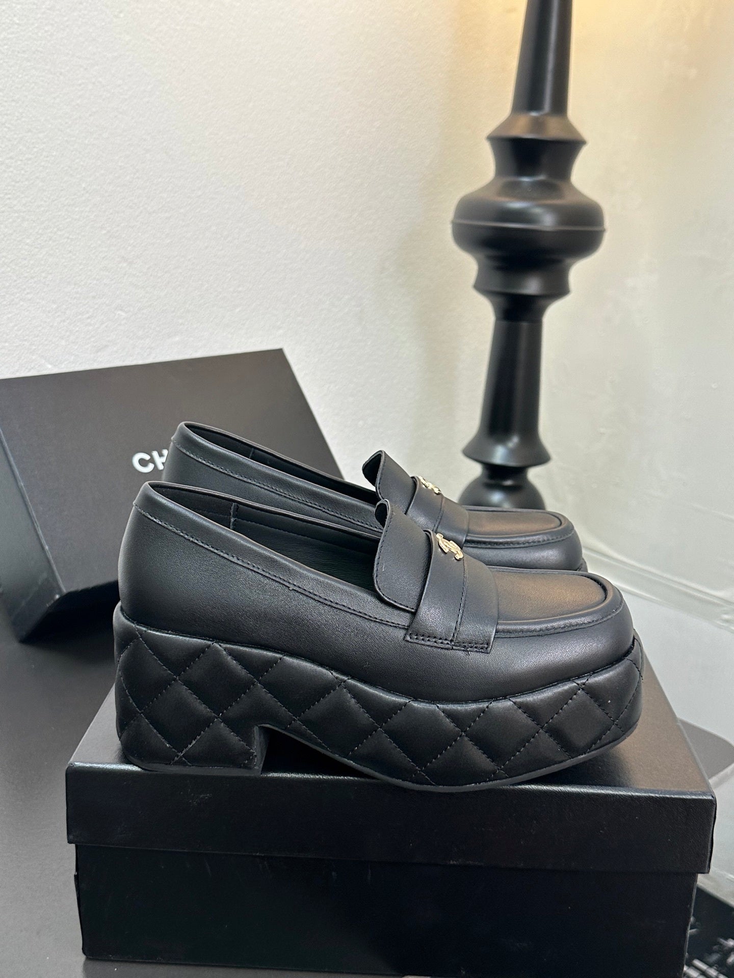 Luxury Diamond-Buckle Sheepskin Sandals