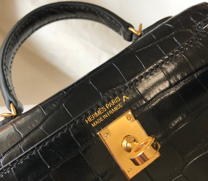 Hermès Kelly Mini 20 Black Shiny Alligator Gold Hardware