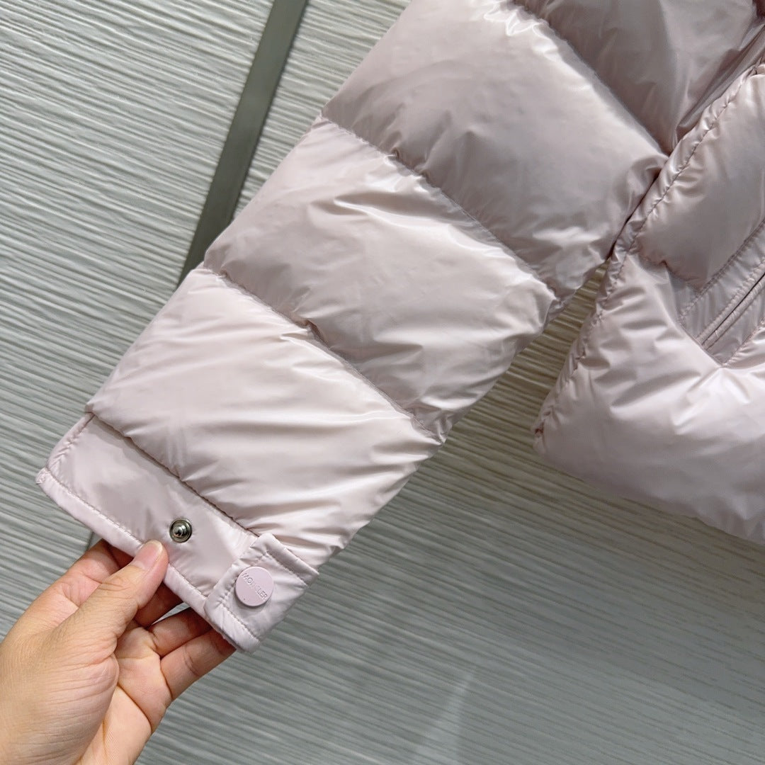 New Down Jacket Casual & Stylish with Classic Logo