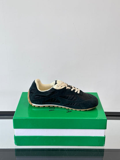 Orbit Couple Casual Sneakers – Millennial Retro Style