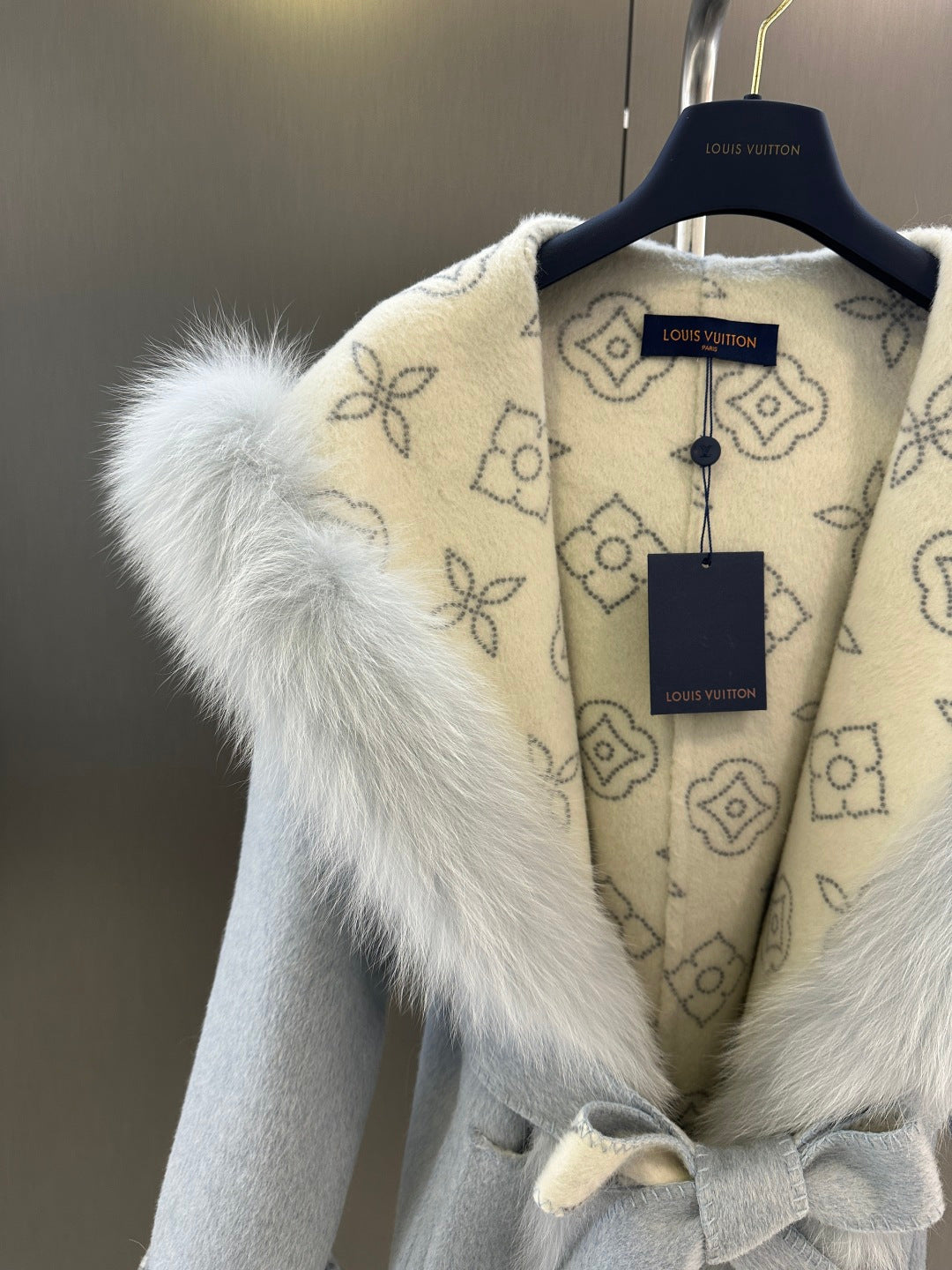 LV AW Wool Coat with Imported White Fox Fur Collar