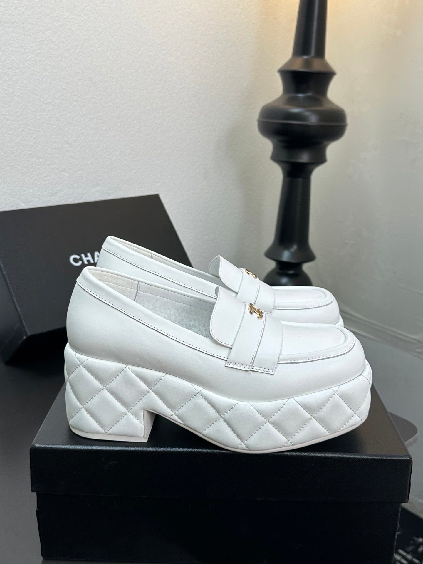 Luxury Diamond-Buckle Sheepskin Sandals