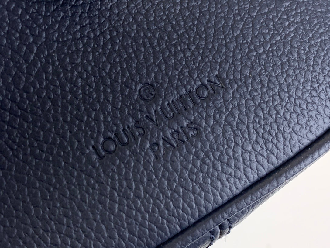 Louis Vuitton Speedy Bandoulière 20 Bag