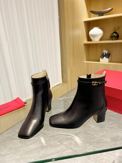 Valentino Autumn/Winter Women’s Fashion Boots