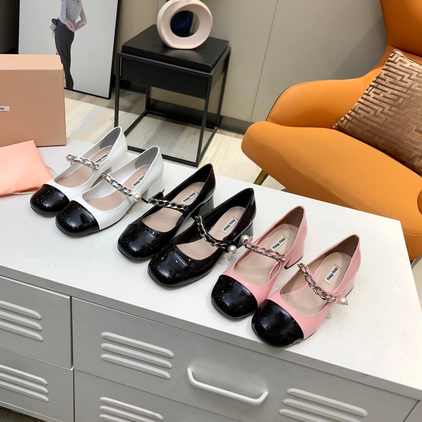 Miu Miu 2021 Square Toe Chunky Heel Shoes