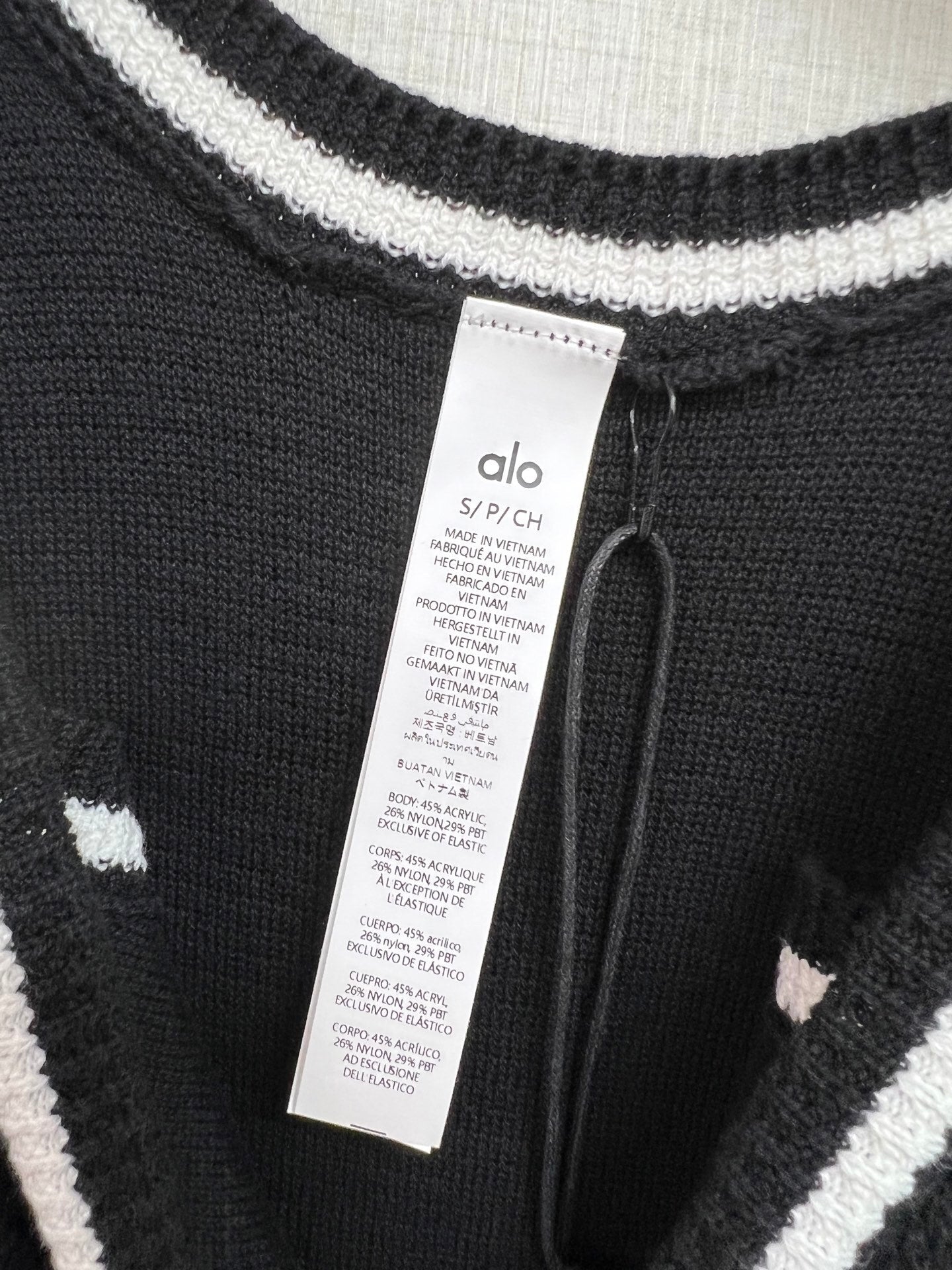 Iconic Knitwear Series Jisoo & Kendall Jenner Style