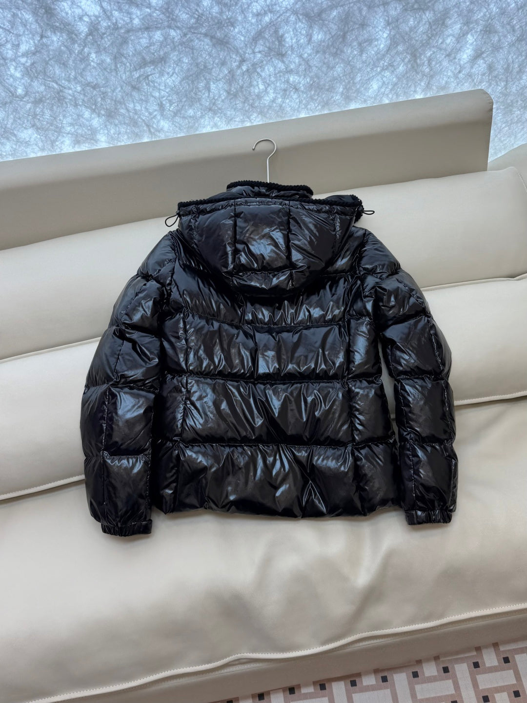 White Goose Down Glossy Puffer Jacket