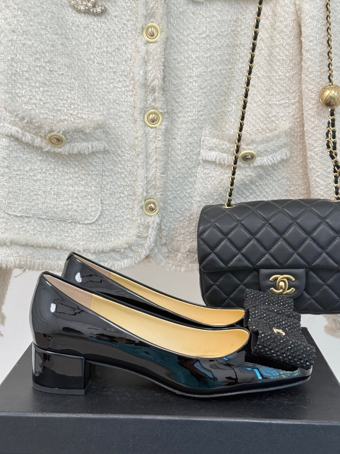 CHANEL 25C Rhinestone Bow Chunky Heel Pumps