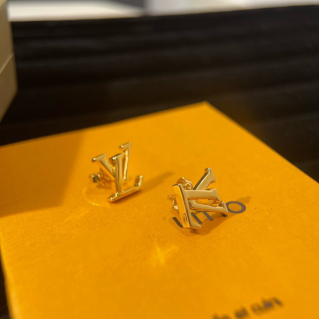 Lv Logo Gold Stud Earrings