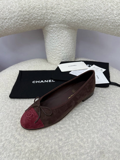 CC 25A Ballet Flat Chocolate Dark Red Suede