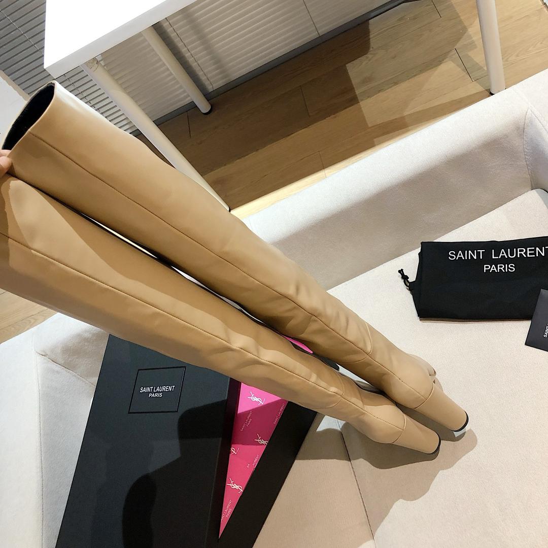 Sain Laurent Boots