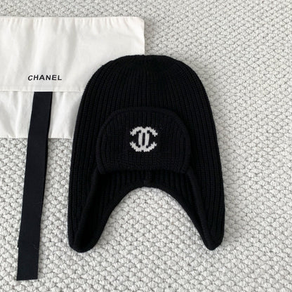 Skiing BEAST Knitted Lei Feng Beanie