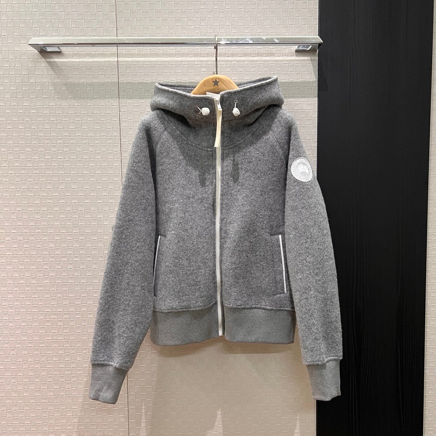 Winter Goose Wool Hooded Jacket Classic Logo