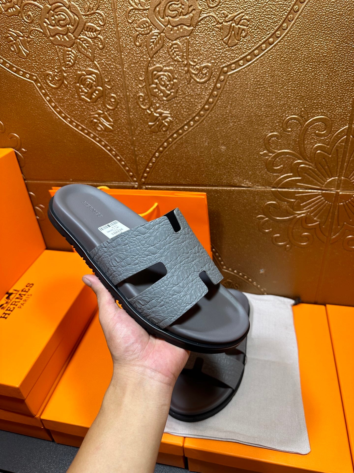 Hermes Oran Leather Slippers