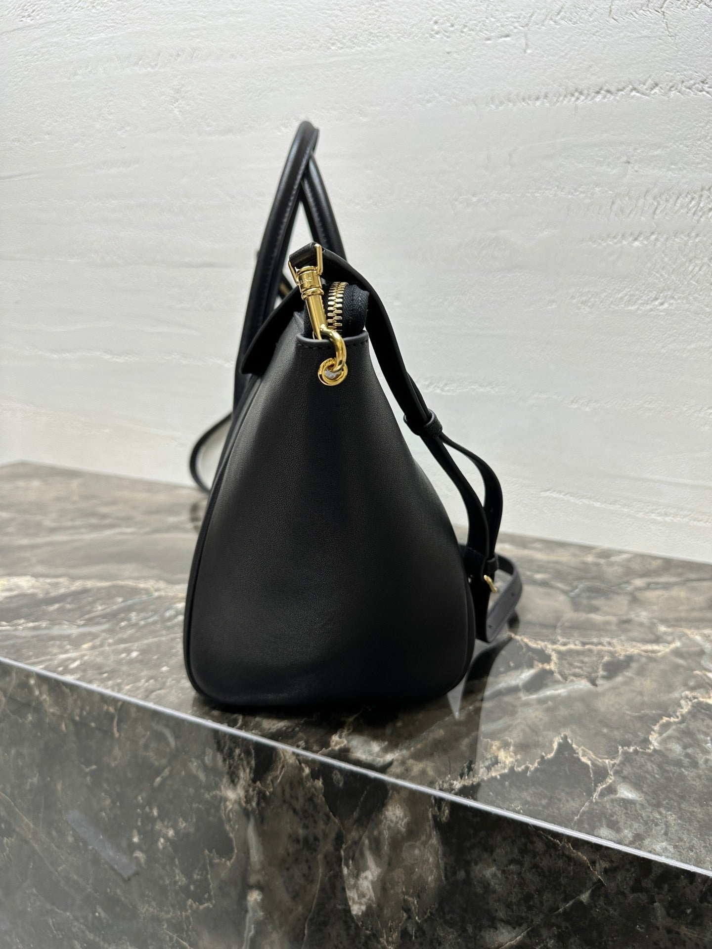 Phantom Luggage Luxury Travel Bag