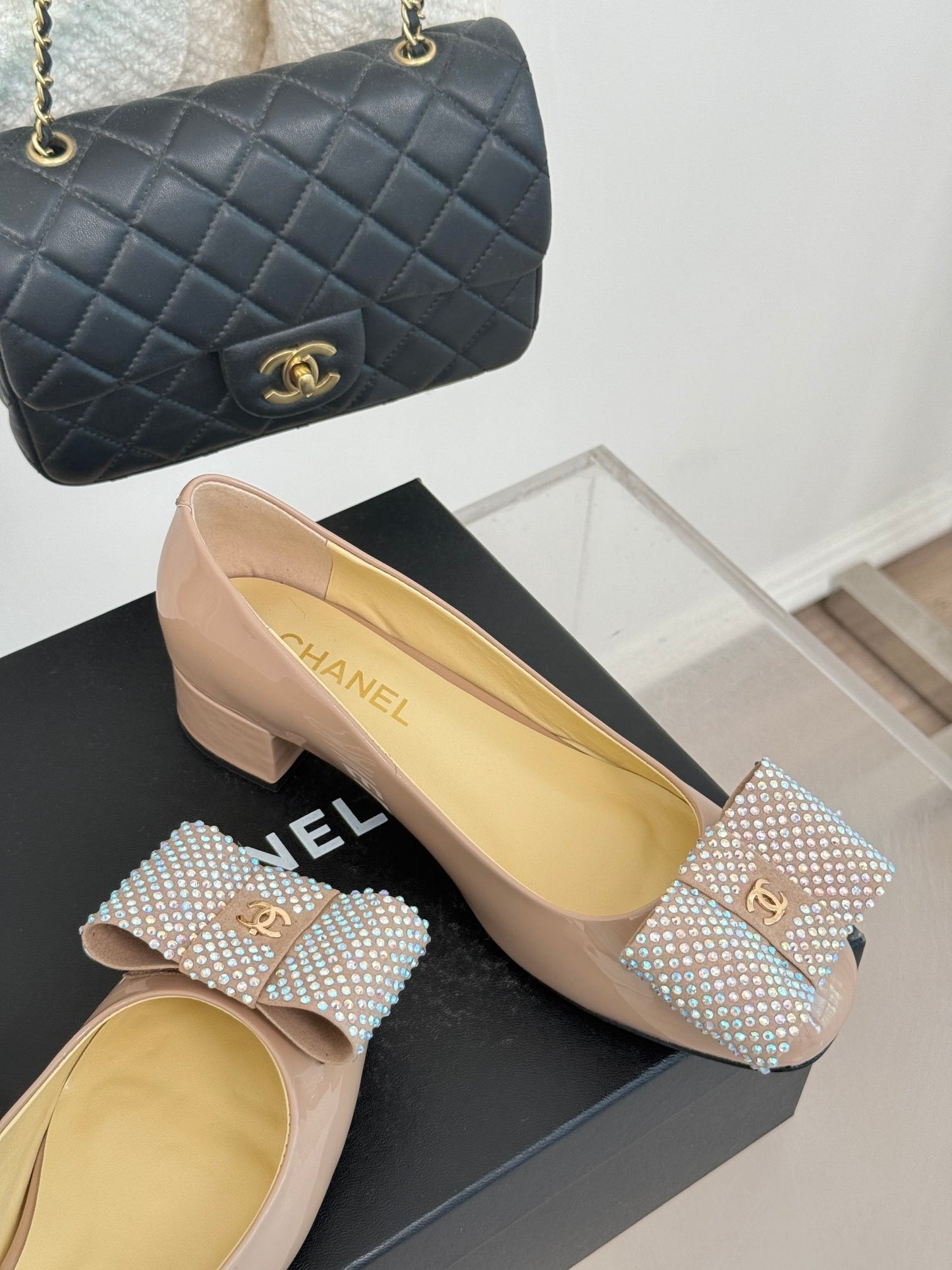 CHANEL 25C Rhinestone Bow Chunky Heel Pumps