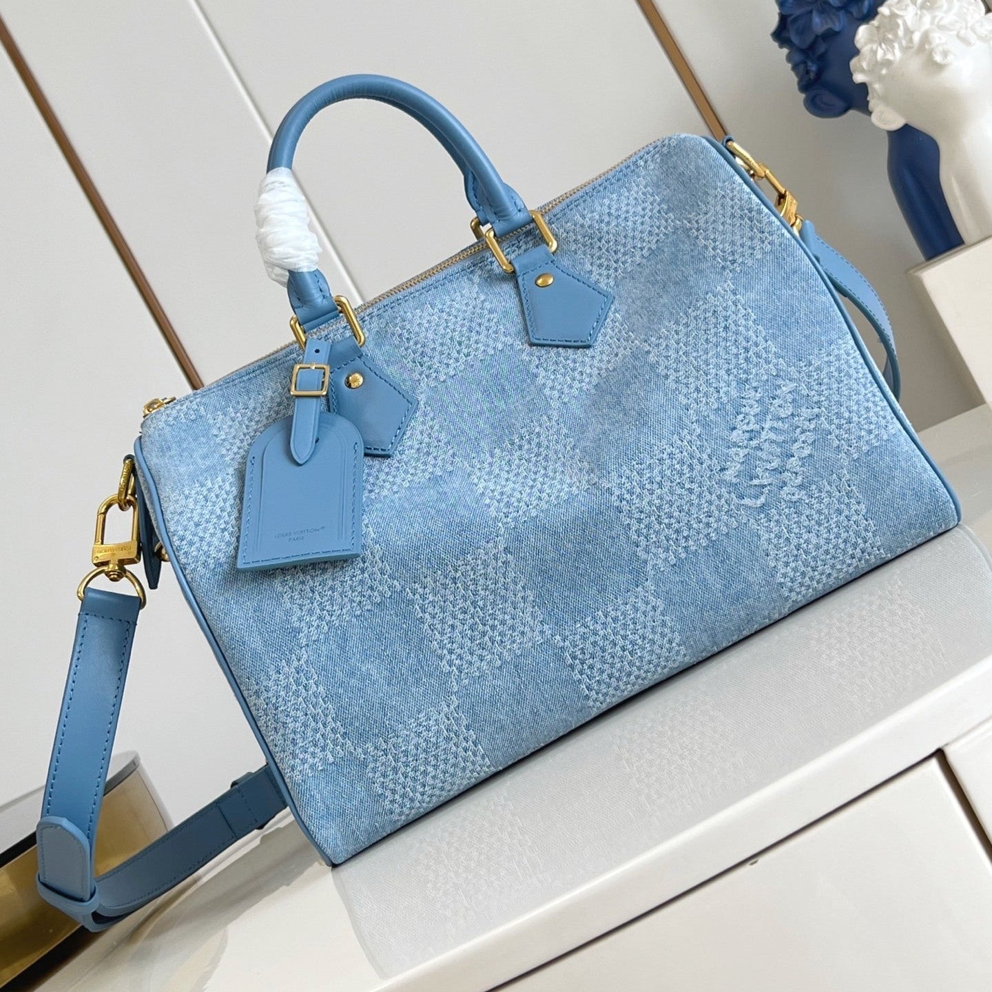 Louis Vuitton Speedy 30 Bandoulière Bag