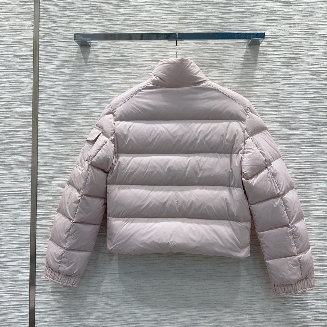 New Down Jacket Casual & Stylish with Classic Logo