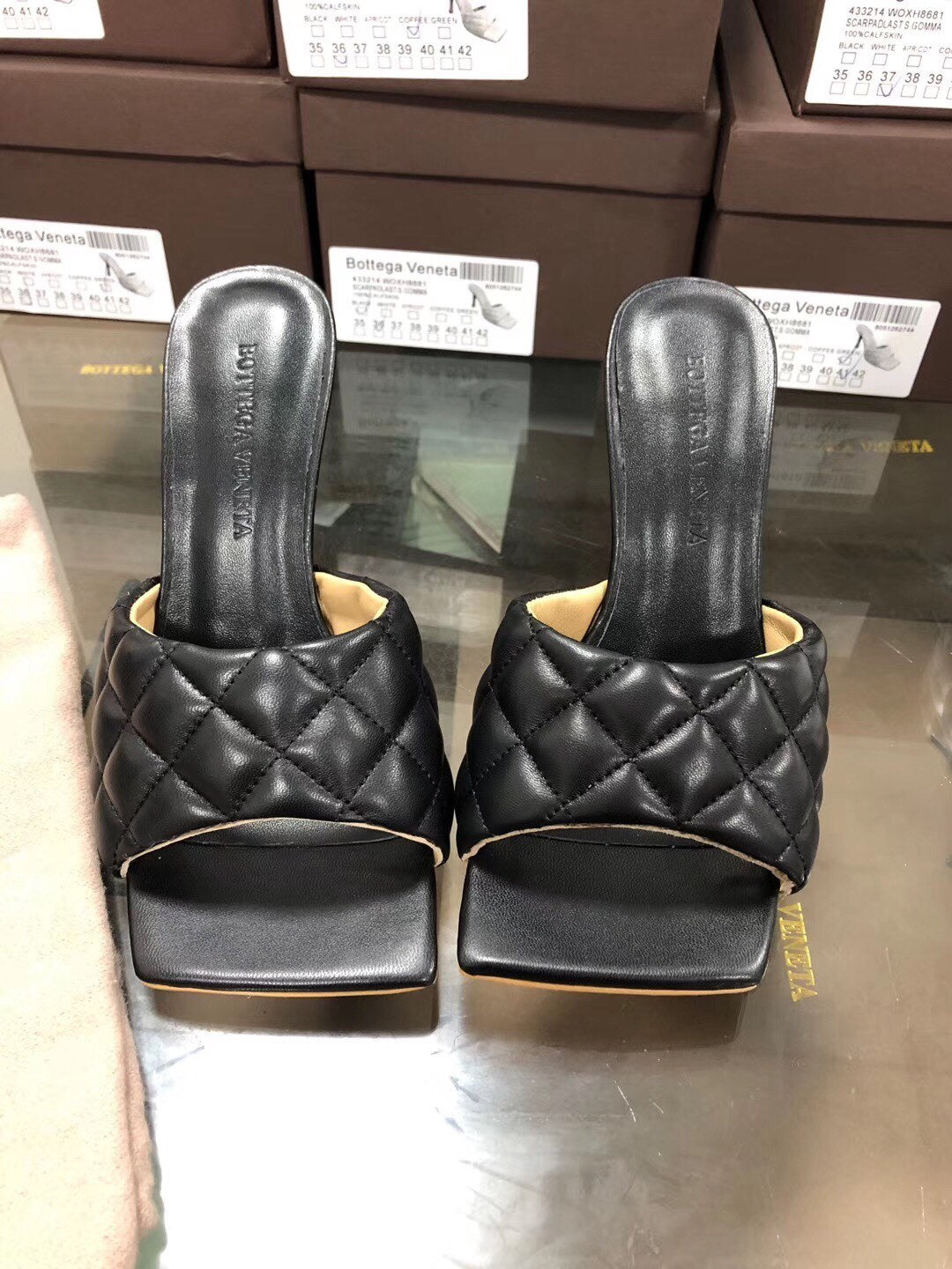 BV Women’s 2020 Spring Embroidered Sheepskin High-Heeled Slippers