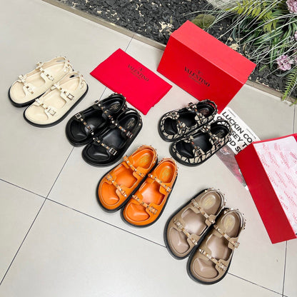Valentino Classic Leather Design Sandals