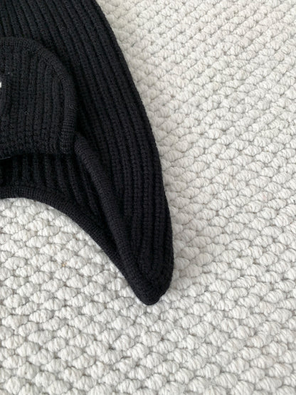 Skiing BEAST Knitted Lei Feng Beanie