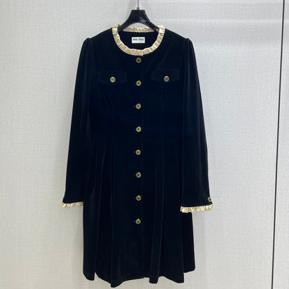 Feiinvan Velvet-Feel Long Sleeve Button-Up Dress