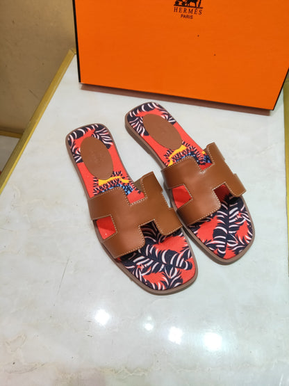 Hermes Women’s Latest H Slippers