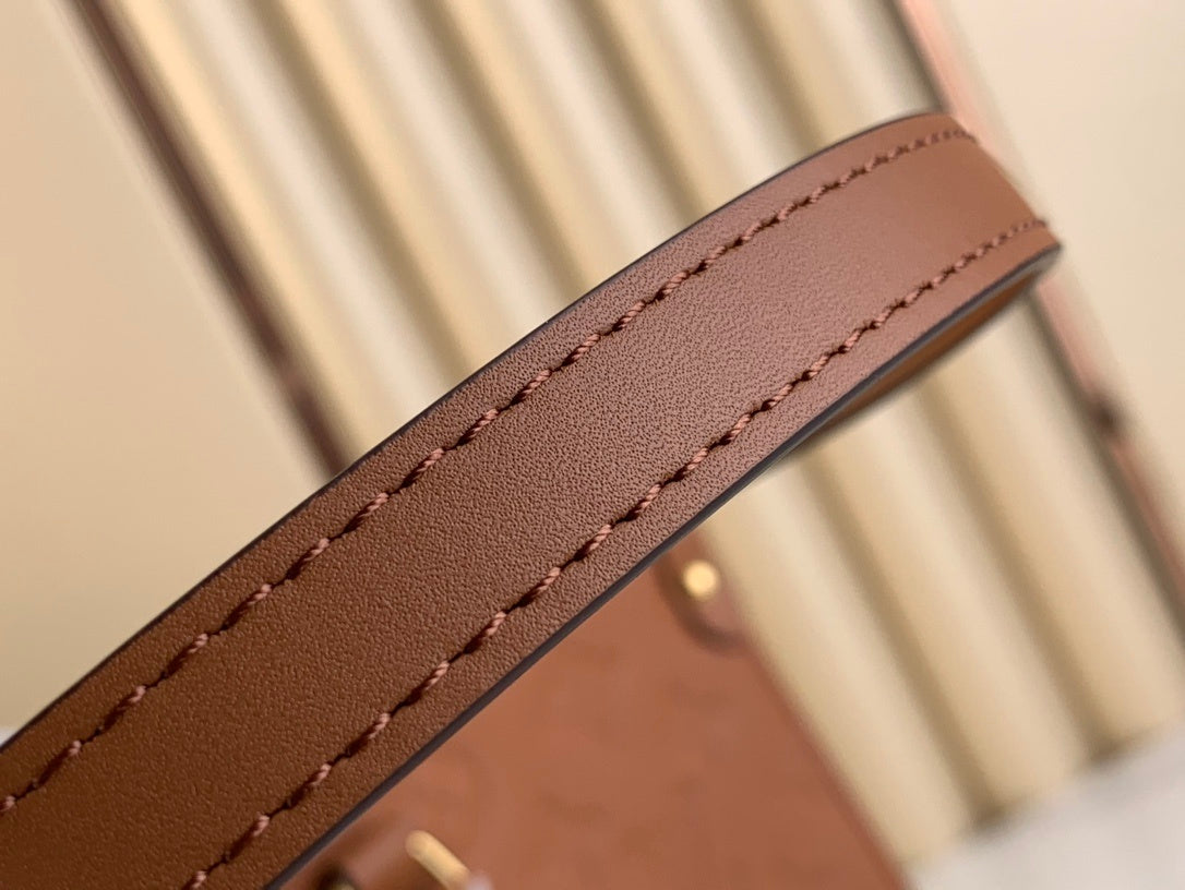 Louis Vuitton Onthego MM Bag – Women’s Luxury Tote